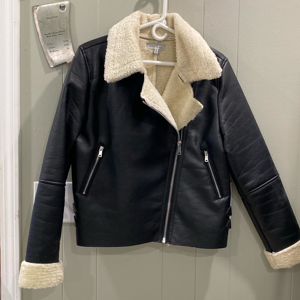 Women’s Black faux leather fleece lined bomber jacket.
